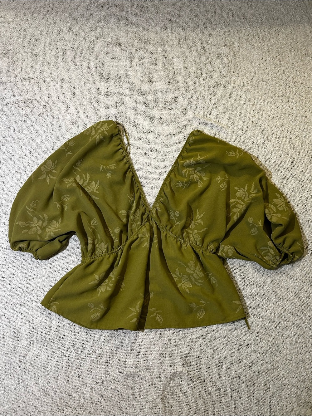 Zara Olive Green Floral V-Neck Puff Sleeve Top Size M